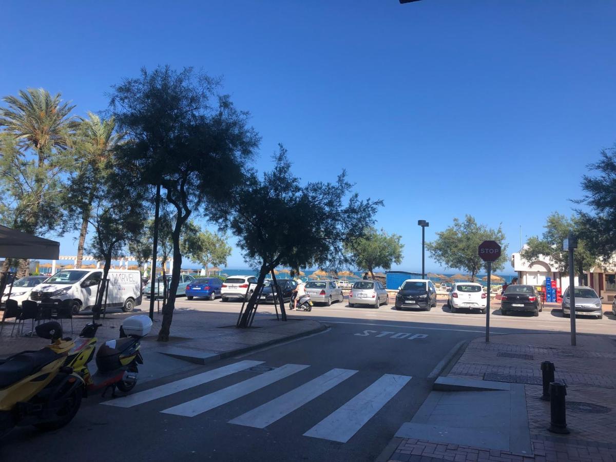 Moderno Apartamento En Primera Linea Paseo Maritimo Fuengirola Bagian luar foto